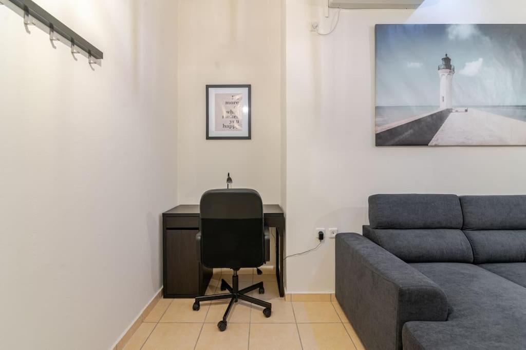 Seaside Escape Apartments - Poseidon Palaiá Fókaia Exteriér fotografie