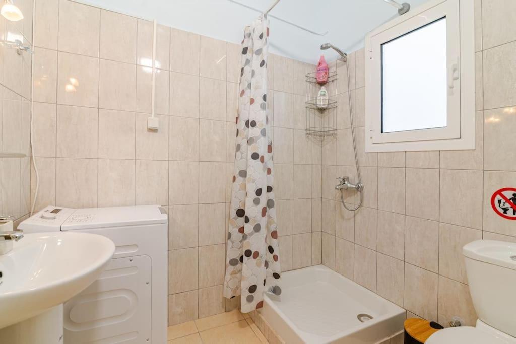Seaside Escape Apartments - Poseidon Palaiá Fókaia Exteriér fotografie