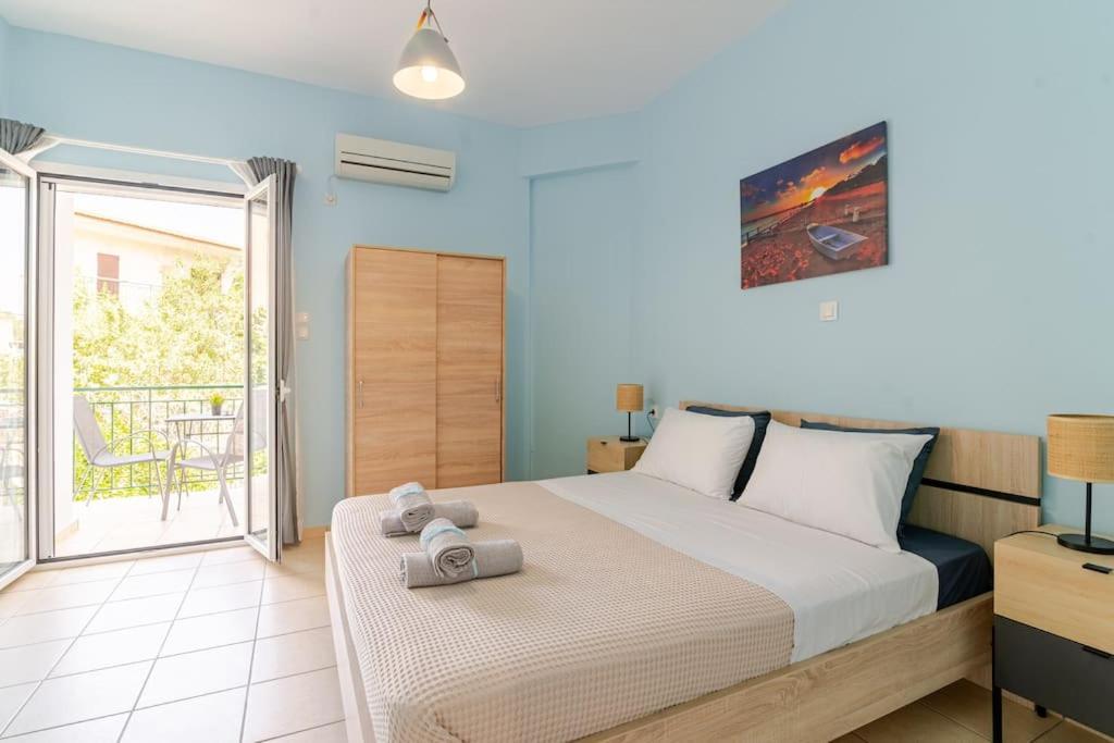 Seaside Escape Apartments - Poseidon Palaiá Fókaia Exteriér fotografie